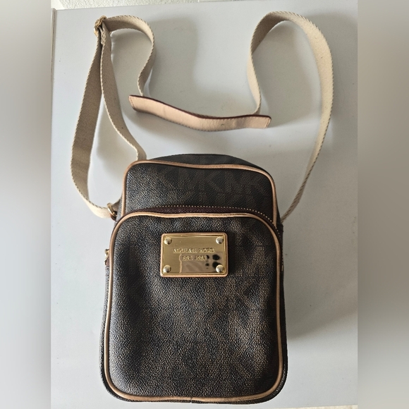 Michael Kors Brown and Tan Crossbody Bag - Picture 7 of 15